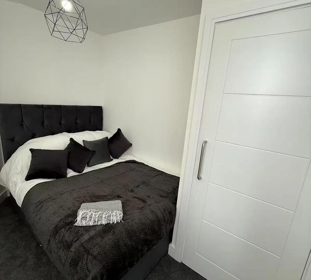 9 Mill Lane, Cardiff - Prime City Centre