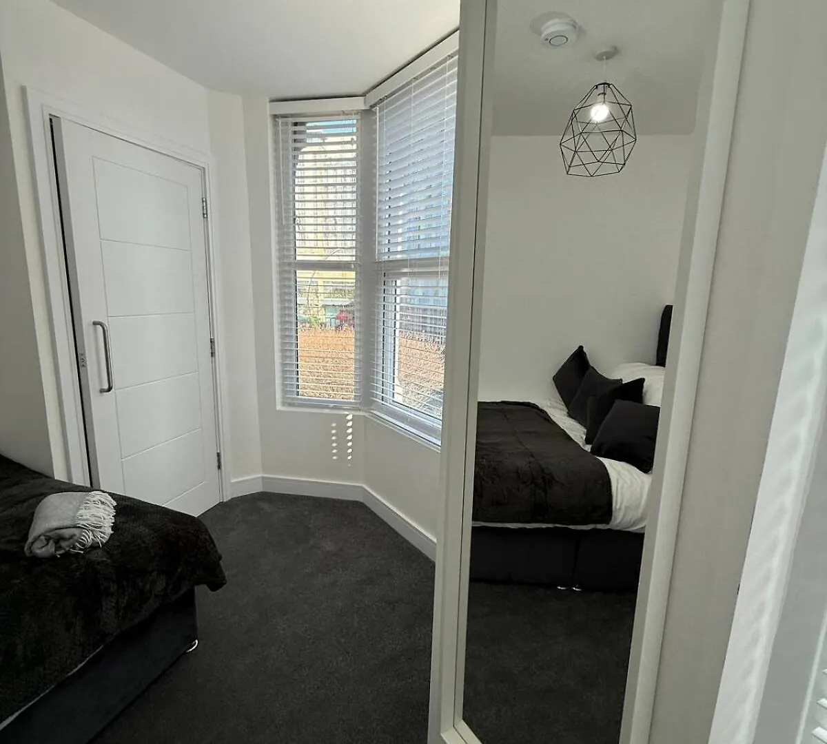 9 Mill Lane, Cardiff - Prime City Centre Апартаменты